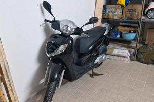 Honda sh 150i 2009