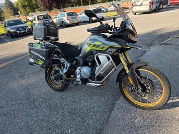 VOGE 900 DSX Valico