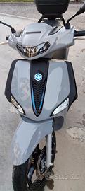 Scooter piaggio Liberty S 125
