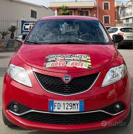 Lancia Ypsilon 0.9 Natural Power 84 Cv