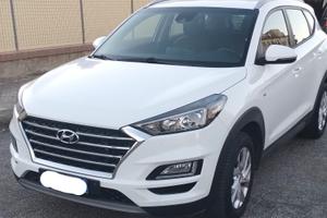 Hyundai Tucson TL 1.6 CRDi hybrid 48V Diesel/Elett