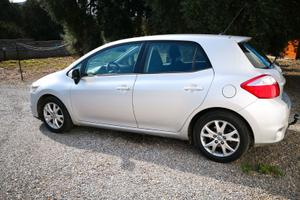 Toyota Auris 14 diesel