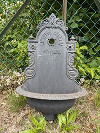 Fontanella in ghisa primi 900 villa giardino