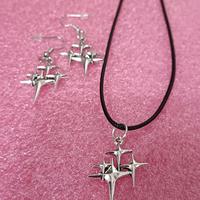 collana e orecchini 