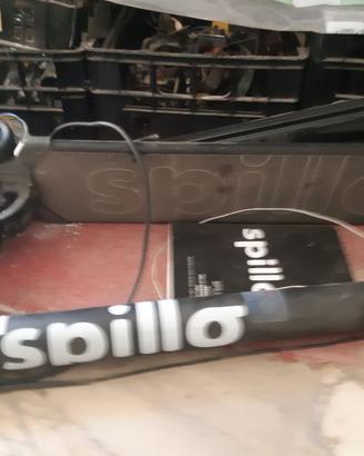 monopattino spillo