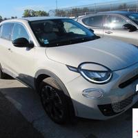 Fiat 600 Hybrid 110 CV La Prima II