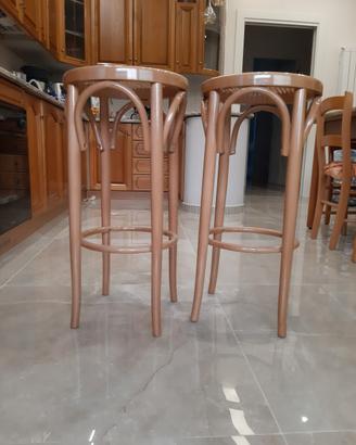 Coppia di sgabelli per cucina