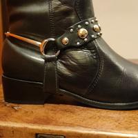 Stivali donna neri in pelle VIAUNO