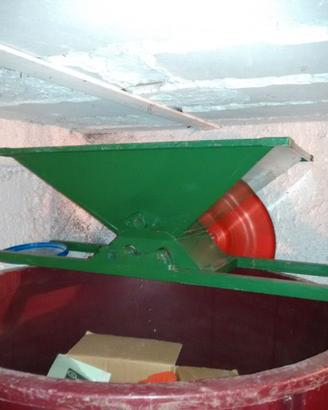 Raspatrice uva manuale