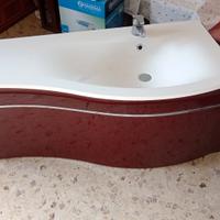 lavandino bagno con cassettone