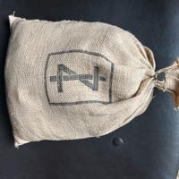 Sacco on tela juta della zecca italiana