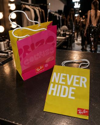 Borsa Ray-Ban "Never Hide" originale