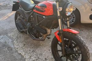 Ducati Scrambler 400 Sixty