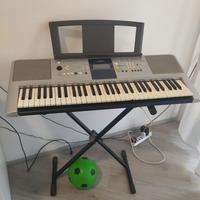 tastiera Yamaha YPT-320