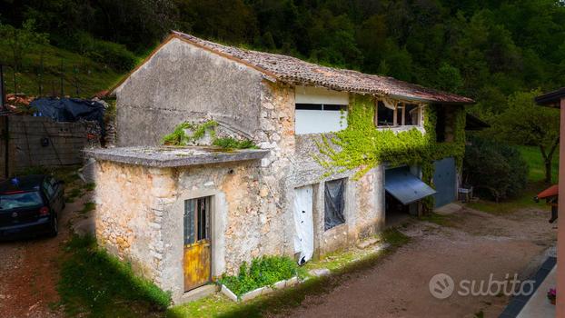 RUSTICO A BADIA CALAVENA