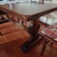 Credenza e tavolo in arte povera