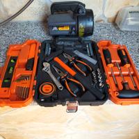 valigetta con attrezzature nuova 