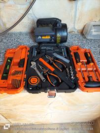 valigetta con attrezzature nuova 