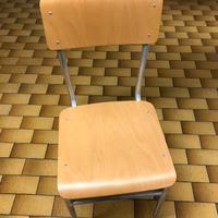 Sedie in legno e alluminio