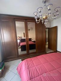 Camera da letto in noce