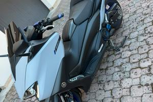 T-Max 560 2021