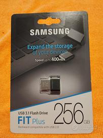 SAMSUNG USB 3.1 flash drive