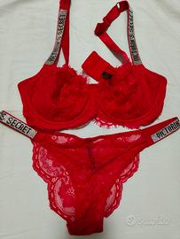 completo victoria secret lingerie reggiseno e muta