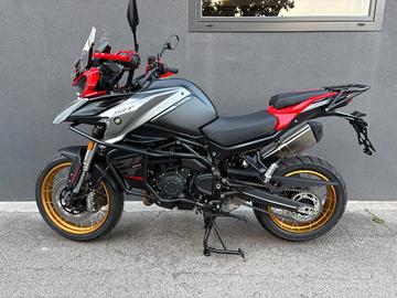 Qj Motor SRT 900 SX