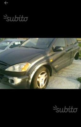SSANGYONG kiron 2.0 td 05 Ricambi