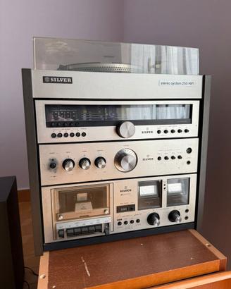 Stereo vintage SILVER 250 HiFi con giradischi