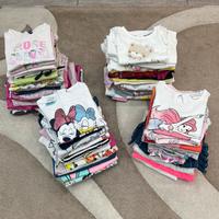 Lotto estivo bambina 9/12 mesi 81 capi