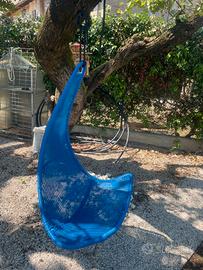 Poltrona sospesa da giardino