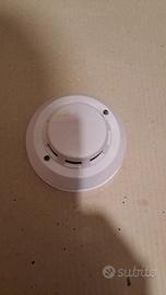 N° 2 Rrivelatori di fumo 9-36 V contatto Nc/NO