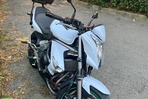 Kawasaki Er-6n
