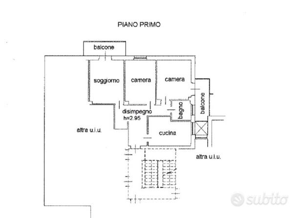 Stadio trilocale da ristrutturare