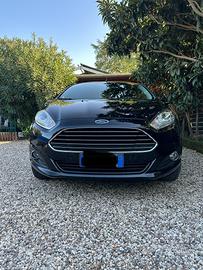 Ford fiesta eco bust 100cv neopatentati