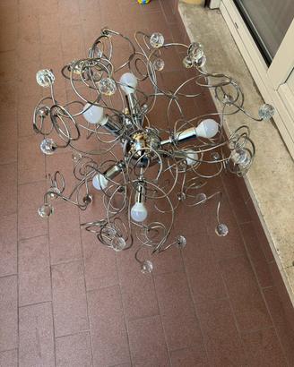 Lampadario moderno cromato con sfere