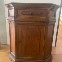 Console ingresso / porta tv