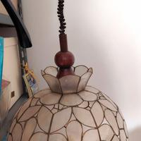 Lampadario saliscendi in madreperla