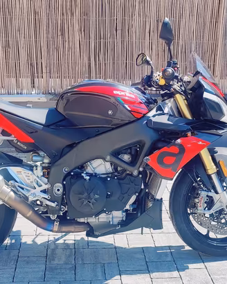Aprilia V4 Tuono
