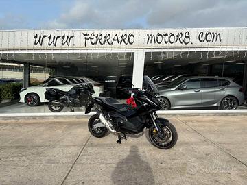 Honda X-ADV 750 2025 /solo 1.000 KM Tuo a soli 115
