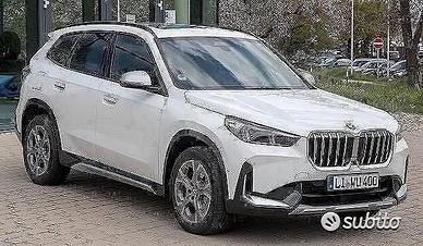 Bmw x1 2023< ricambi