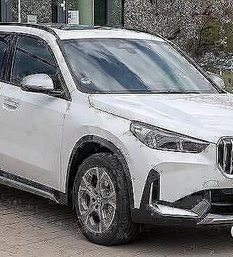Bmw x1 2023< ricambi