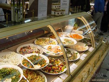 Rosticceria con gestione ventennale 100-8A