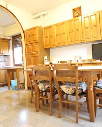 Villa di 110 m² con 2 locali e box auto a Sarego
