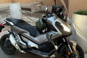 x adv 750