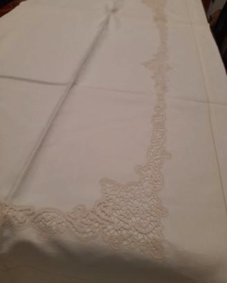 Lenzuolo matrimoniale lino con pizzo al tombolo