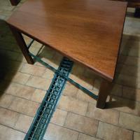 tavolino vintage in legno e ferro battuto