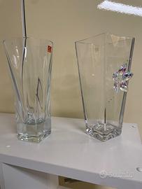 Due vasi di cristallo