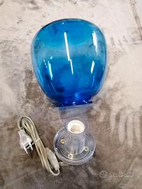 Lampada da tavolo Omega T20 blu